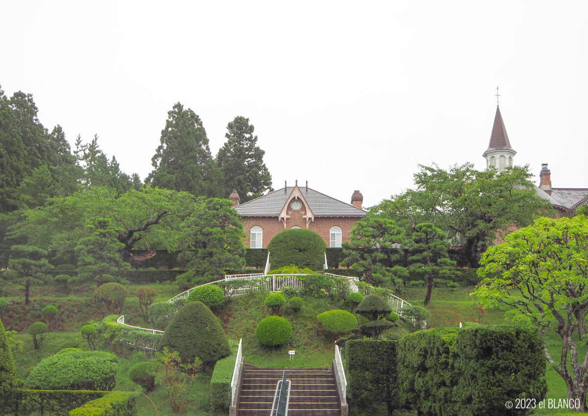 トラピスチヌ修道院の庭園